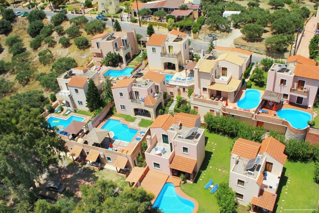 Renia'S Villas Херсонисос Екстериор снимка